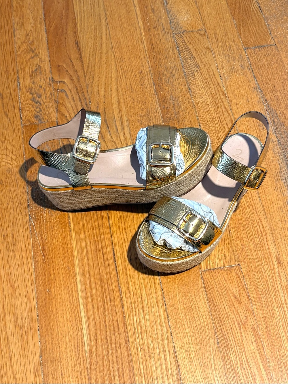 Naturalizer 27 EDIT Platform Sandals in Metallic Gold Leather Women's Size 8